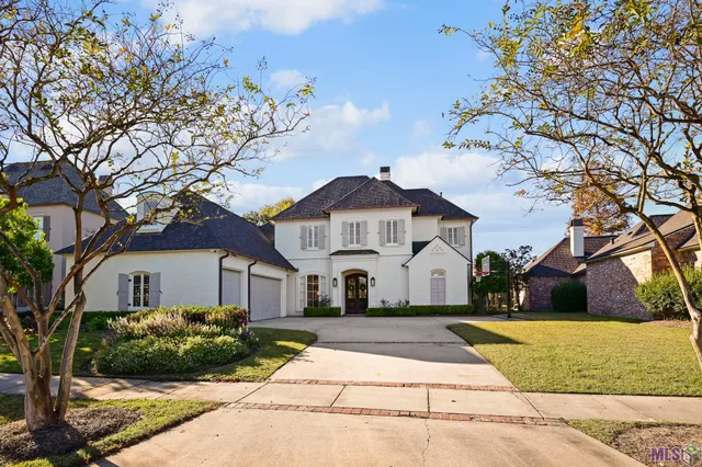 $1,224,900 | 18663 Santa Maria Drive, St. George, LA 70809