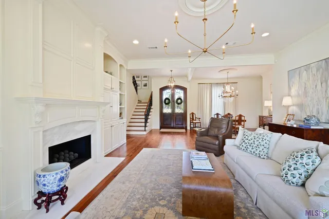 $1,224,900 | 18663 Santa Maria Drive, St. George, LA 70809