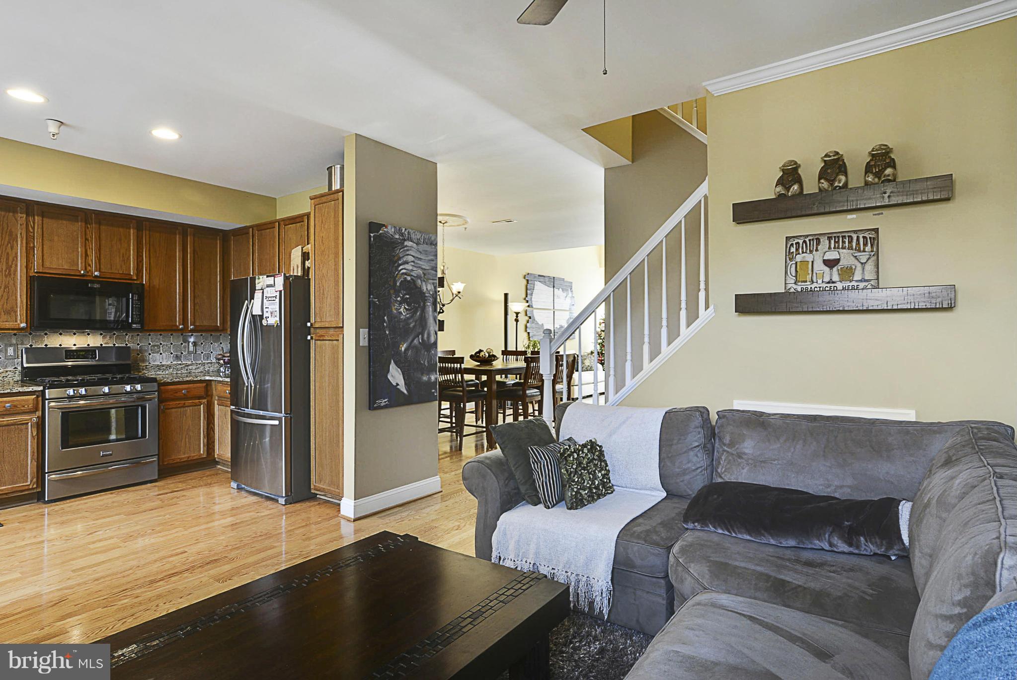 1305 Windleaf Drive, Unit 168 Reston, VA 20194 - Photo 5 of 29 Interior (General)