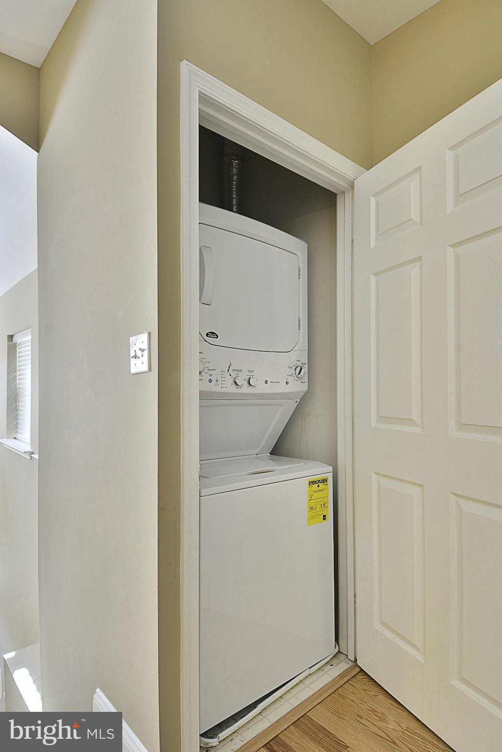 1305 Windleaf Drive, Unit 168 Reston, VA 20194 - Photo 10 of 29 Interior (General)