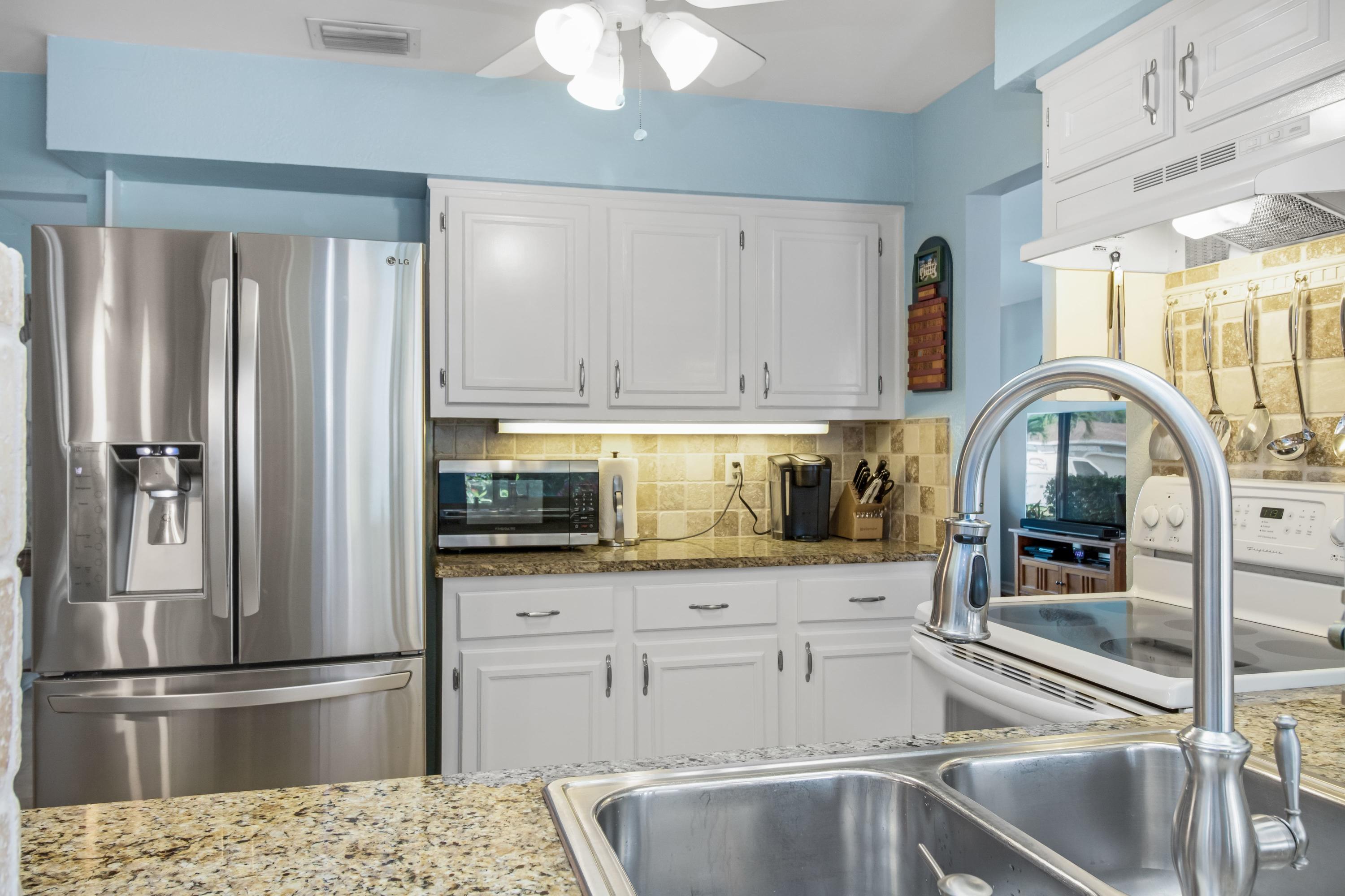 22576 Lanyard Street Boca Raton, FL 33428 - Photo 40 of 47 View of kitchen from patio/pass through