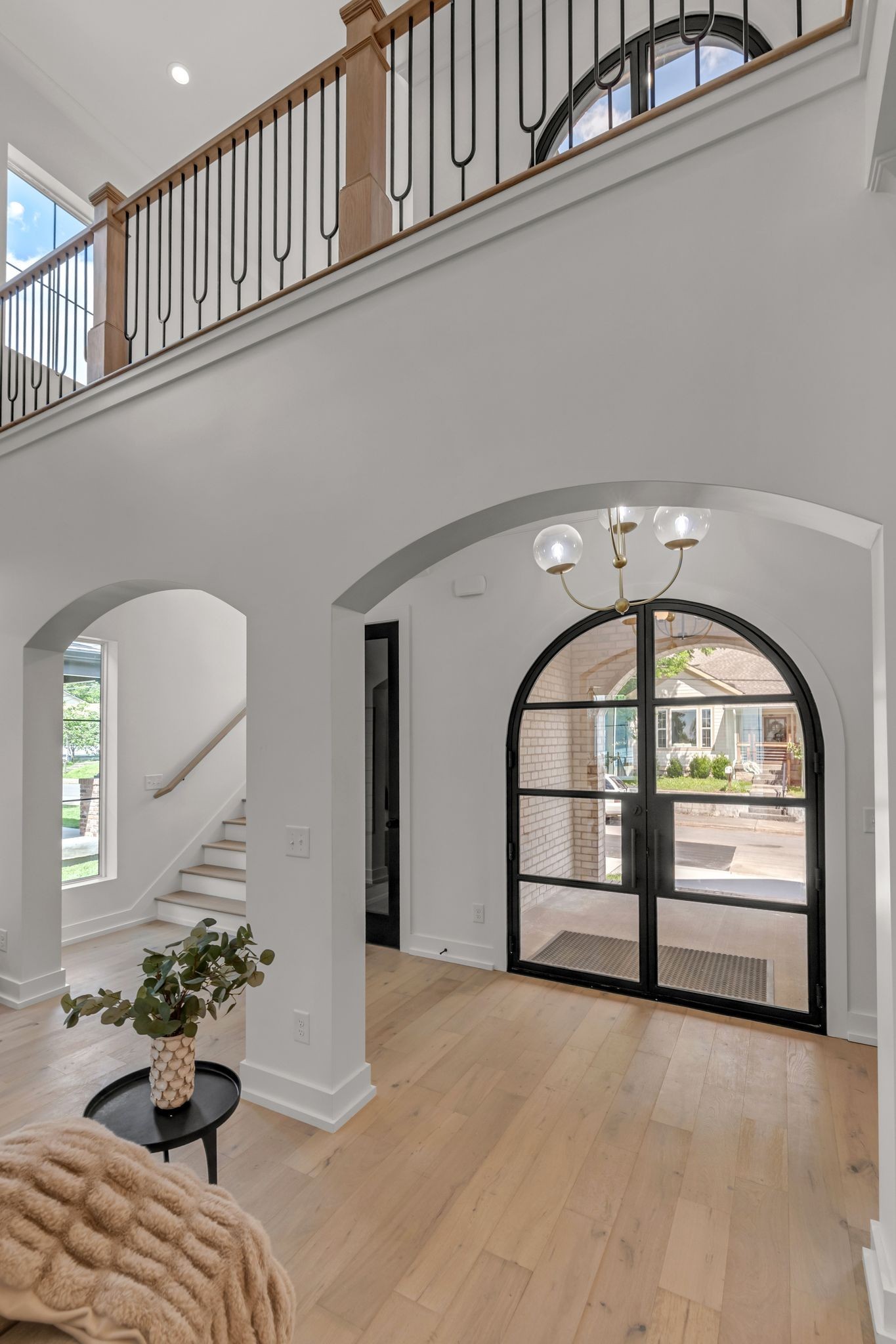 1109 North 2nd Street Nashville, TN 37207 - Photo 5 of 54 a view of a livingroom with furniture