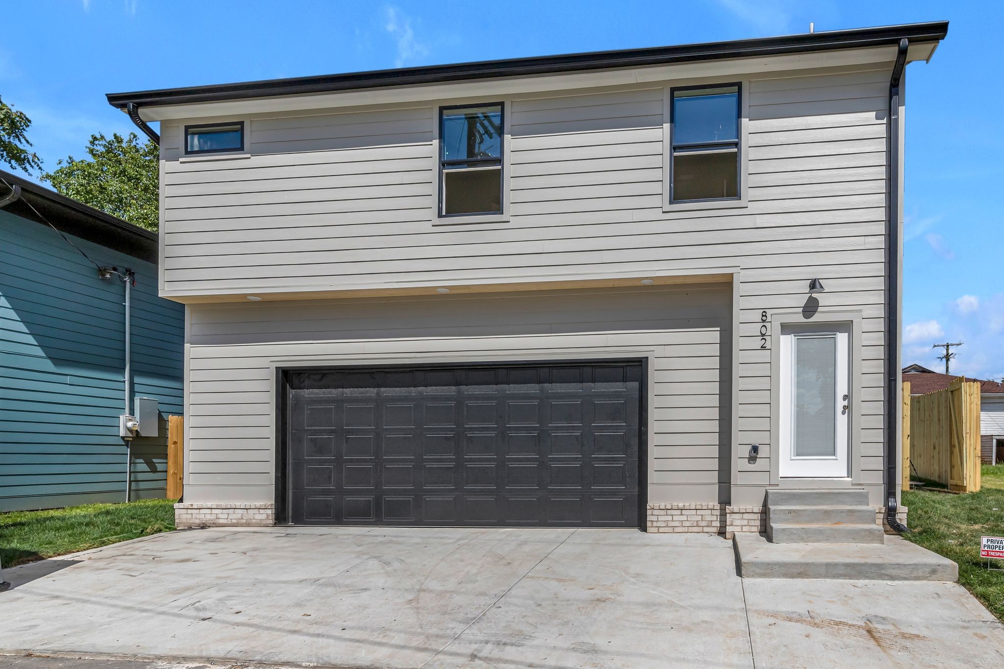 1109 North 2nd Street Nashville, TN 37207 - Photo 54 of 54 a front view of a house