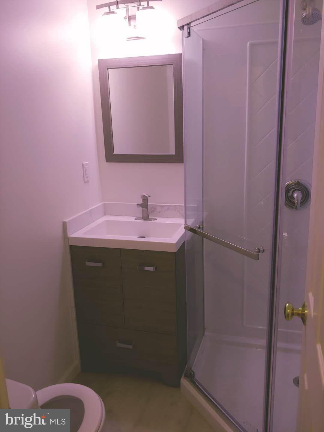 6606 Grey Fox Drive Springfield, VA 22152 - Photo 6 of 8 Bathroom