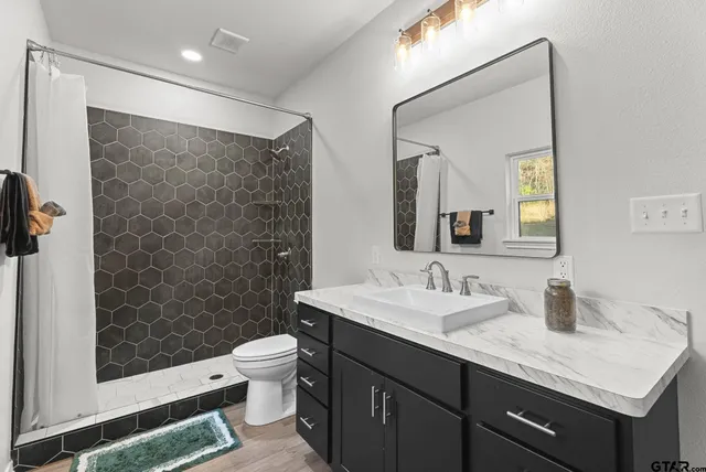 $265,000 | 18654 Quiet Anchor Lane, Flint, TX 75762