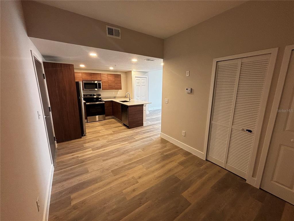 4424 South Texas Avenue, Unit 314 Orlando, FL 32839 - Photo 8 of 24