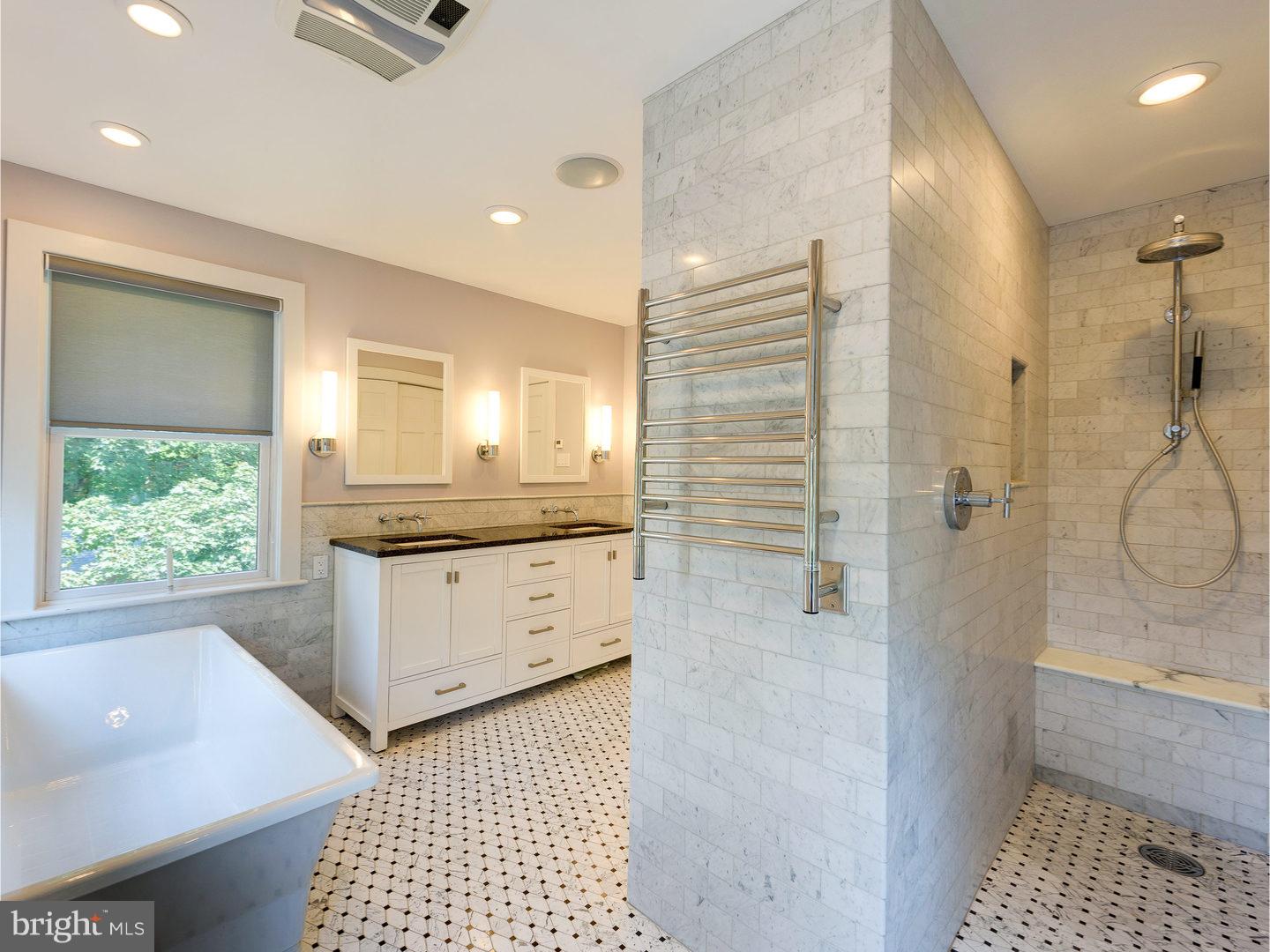 203 Rosedale Drive Pottstown, PA 19464 - Photo 16 of 23 Master Bathroom