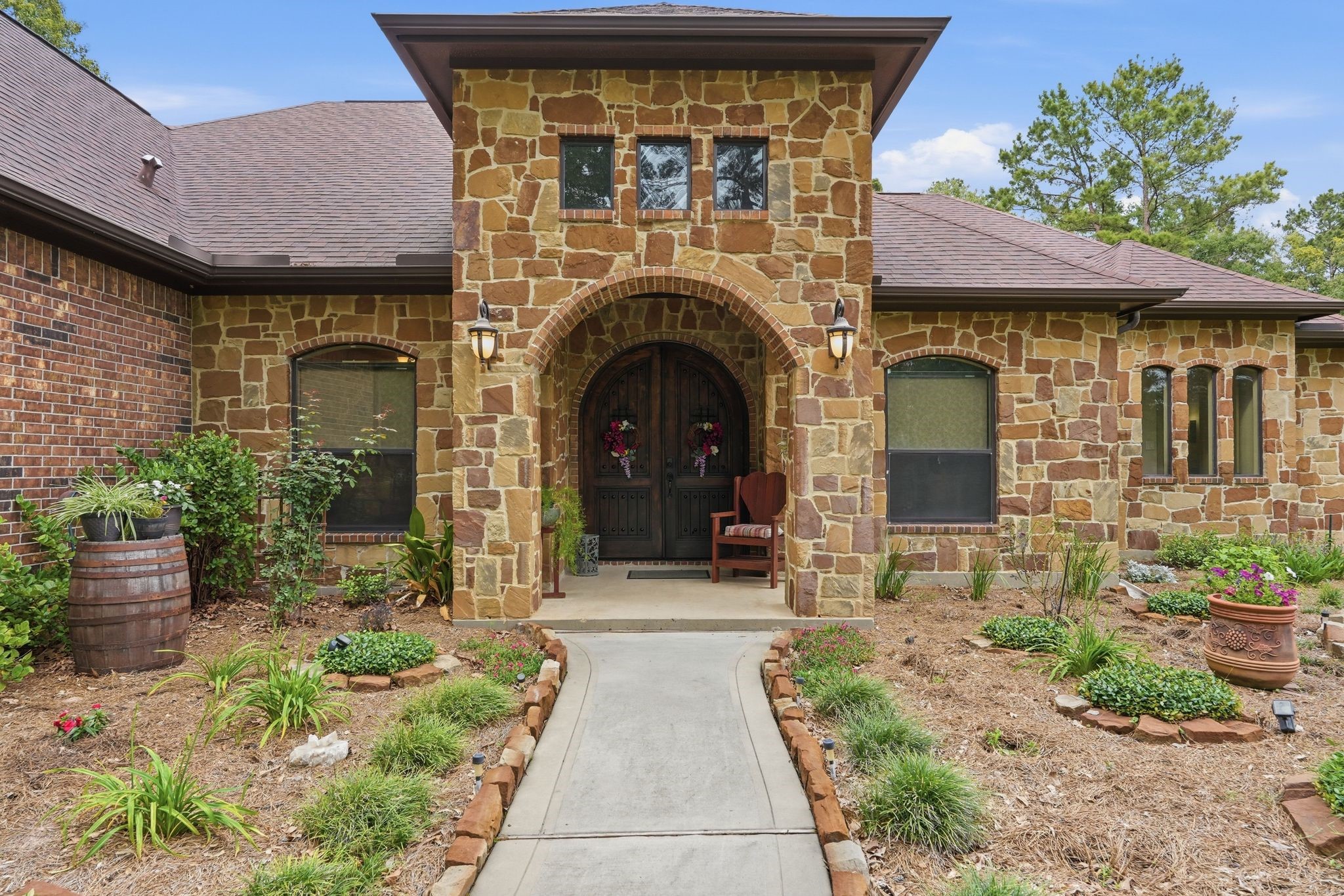 156 Dedication Trail Huntsville, TX 77340 - Photo 3 of 50