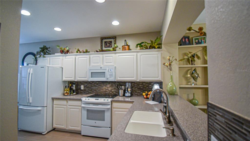 13260 Southeast 92nd Court Road Summerfield, FL 34491 - Photo 19 of 62
