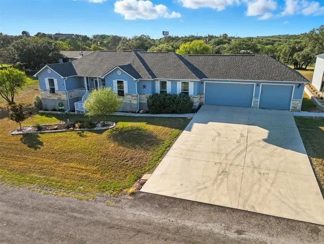$425,000 | 113 Rio Vista Road, Burnet, TX 78611