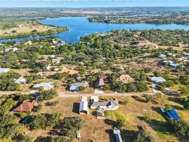 $425,000 | 113 Rio Vista Road, Burnet, TX 78611