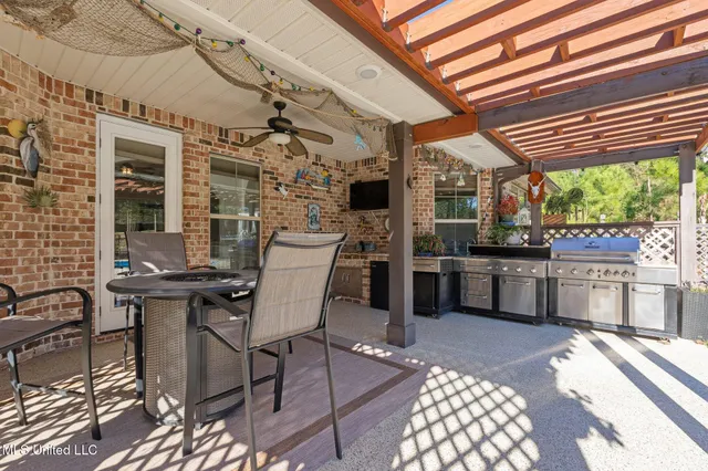 $455,000 | 5516 Alakoko Place, Diamondhead, MS 39525