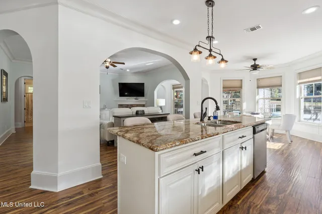 $455,000 | 5516 Alakoko Place, Diamondhead, MS 39525