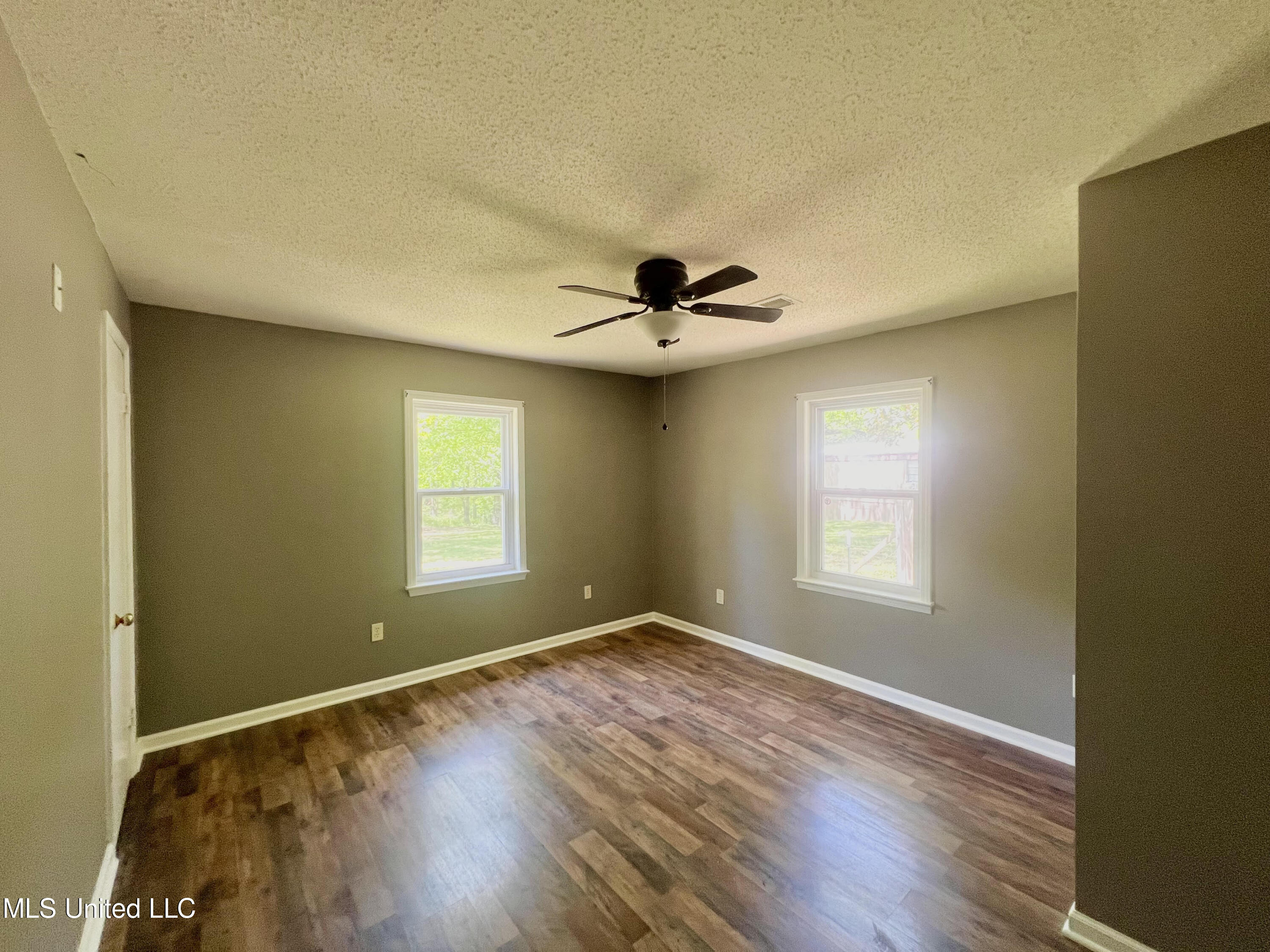 425 Fields Road Byhalia, MS 38611 - Photo 17 of 34 Bedroom 3.6