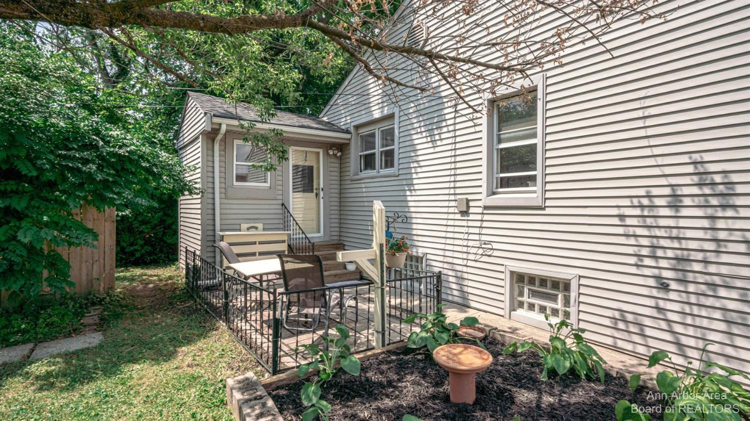 3020 Rosedale Street Ann Arbor, MI 48108 - Photo 27 of 32 Photo 27