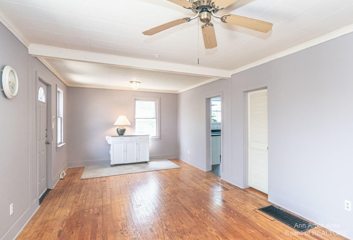 3020 Rosedale Street Ann Arbor, MI 48108 - Photo 4 of 32 Photo 4
