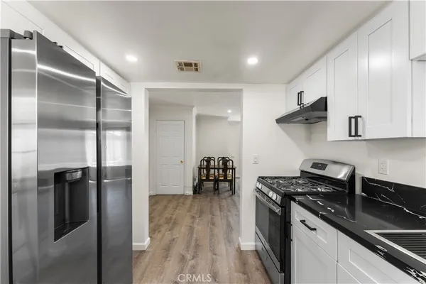 $319,999 | 1750 East Ave Q14, Palmdale, CA 93550
