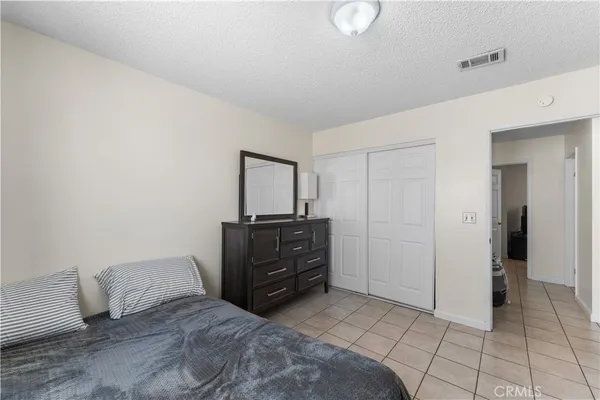 $319,999 | 1750 East Ave Q14, Palmdale, CA 93550