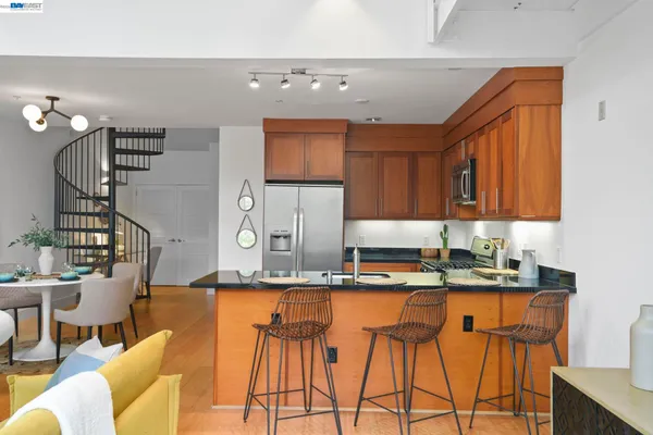 $499,000 | 3960 Adeline Street, Unit 107, Emeryville, CA 94608