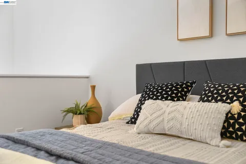 $499,000 | 3960 Adeline Street, Unit 107, Emeryville, CA 94608