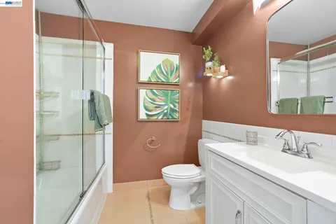 $499,000 | 3960 Adeline Street, Unit 107, Emeryville, CA 94608