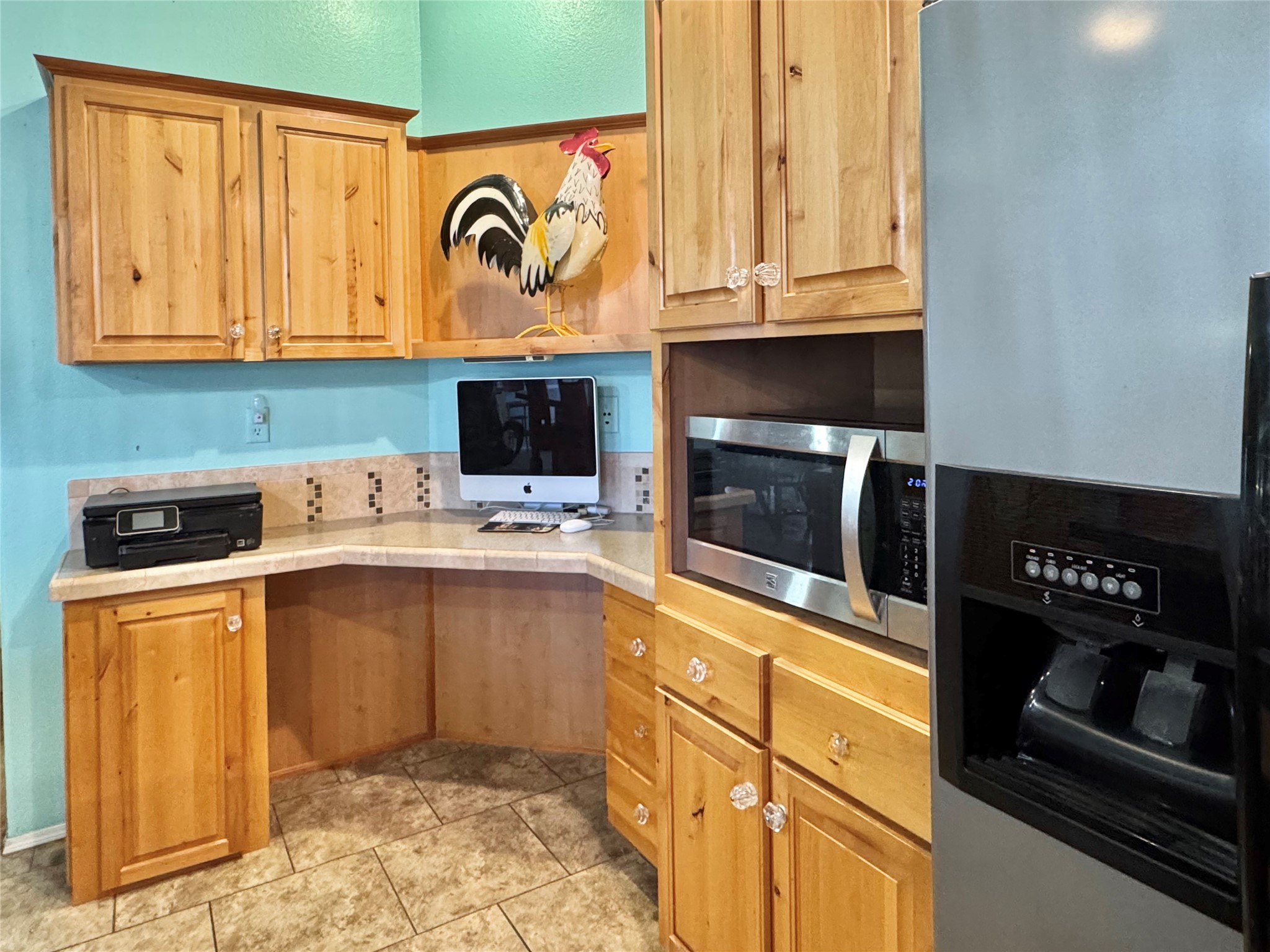 674 County Road 447 Waelder, TX 78959 - Photo 3 of 50 Kitchen