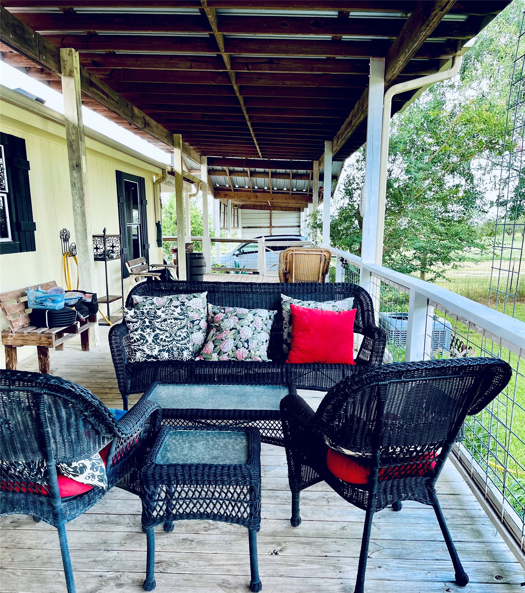 674 County Road 447 Waelder, TX 78959 - Photo 10 of 50 Wrap Around Porch