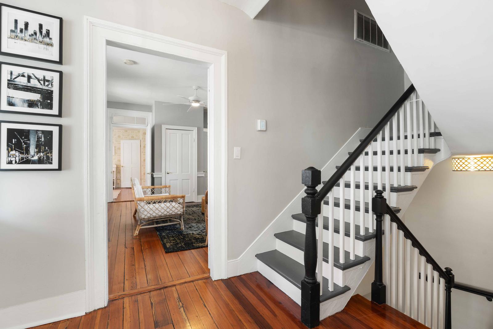 100 Queen Street Charleston, SC 29401 - Photo 37 of 58 Second Floor Landing