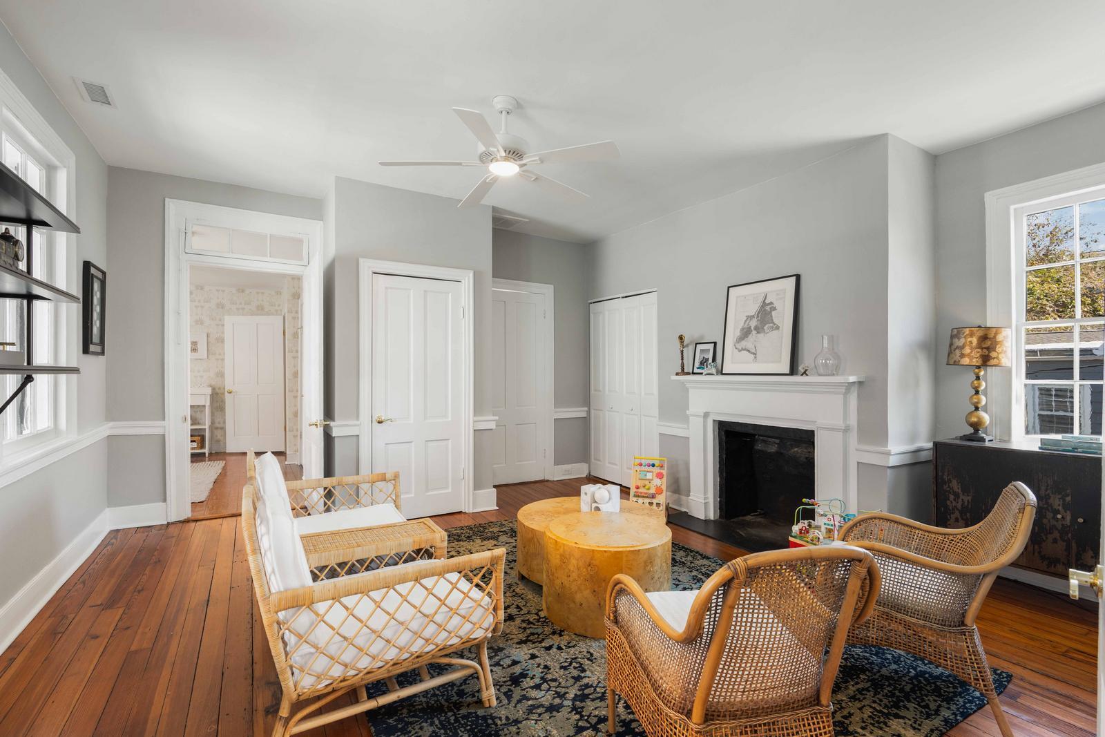 100 Queen Street Charleston, SC 29401 - Photo 38 of 58 Sitting Room/Guest Room