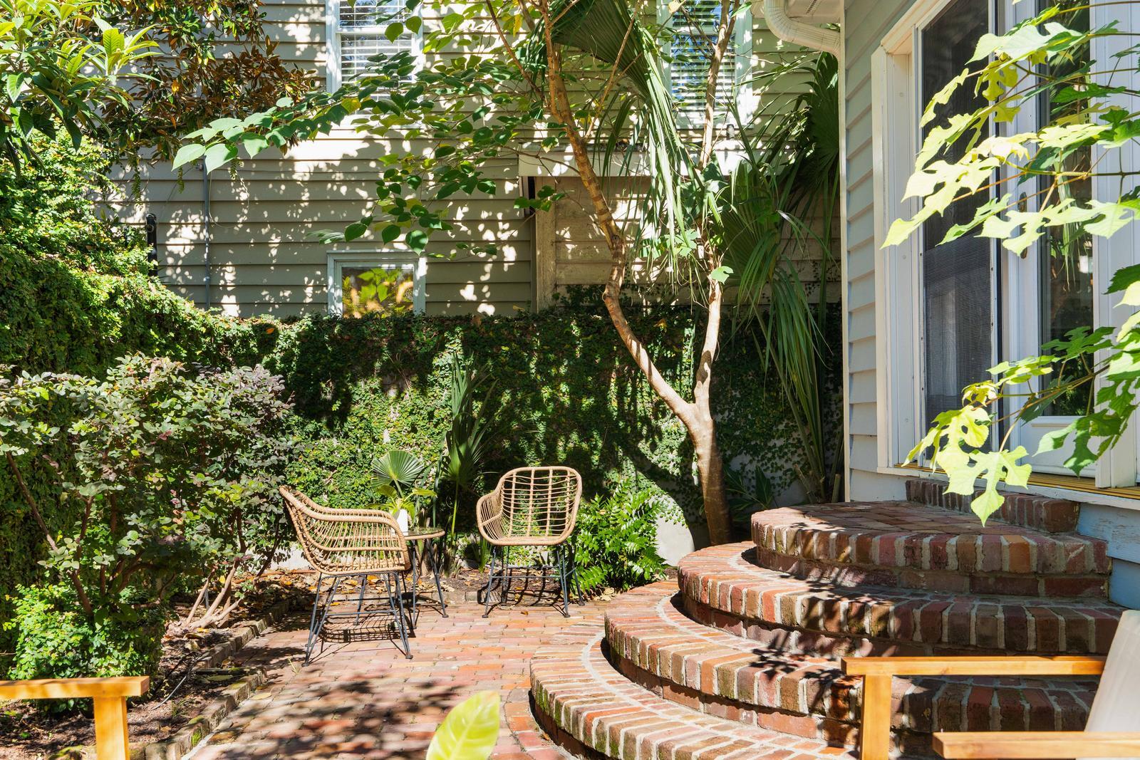100 Queen Street Charleston, SC 29401 - Photo 58 of 58 Courtyard