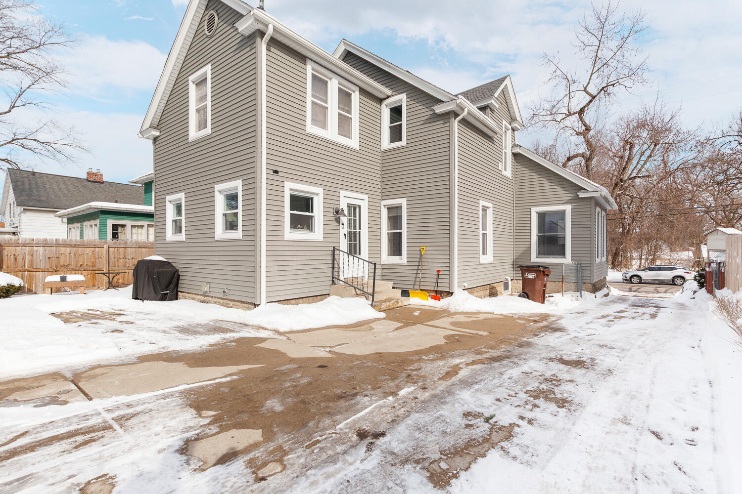 204 South Wisner Street Jackson, MI 49203 - Photo 43 of 47 204 S Wisner St - Jackson - 1037