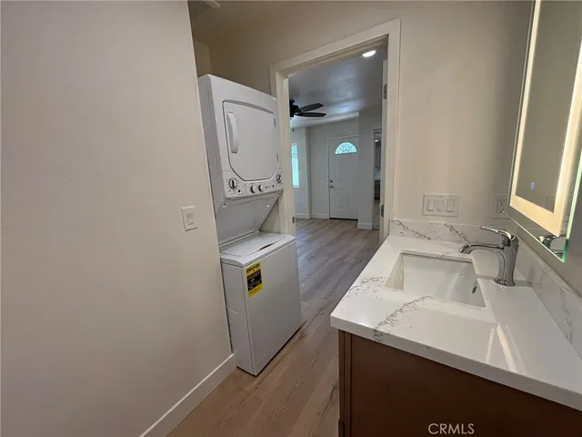 $1,550 | 2059 Marlborough Avenue, Riverside, CA 92507