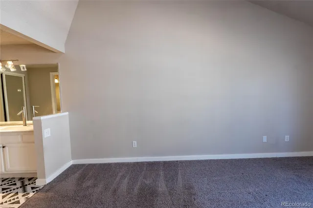 $2,500 | 2092 South Helena Street, Unit F, Aurora, CO 80013