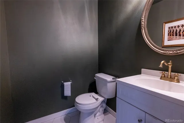 $2,500 | 2092 South Helena Street, Unit F, Aurora, CO 80013