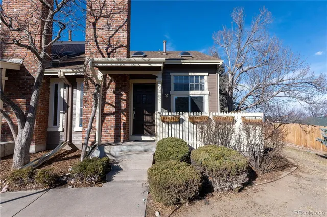 $2,500 | 2092 South Helena Street, Unit F, Aurora, CO 80013