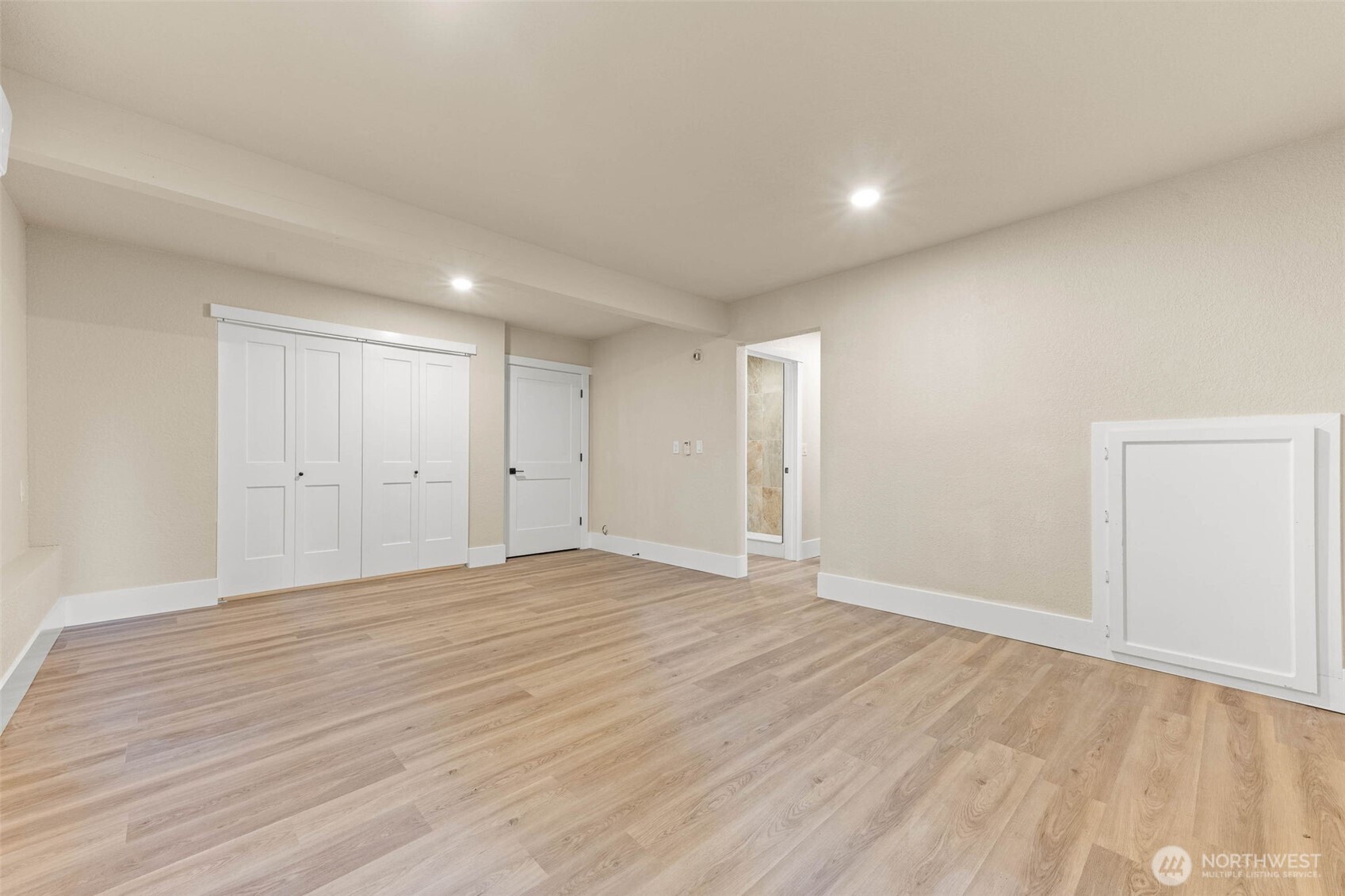 136 Rainier Acres Road Southeast Rainier, WA 98576 - Photo 22 of 40 Gallery Image 22