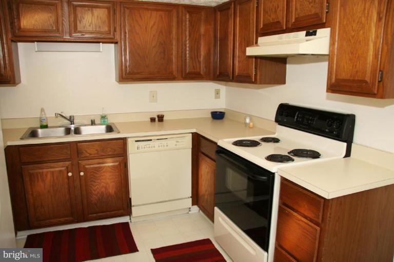 8718 Silver Hall Road Perry Hall, MD 21128 - Photo 10 of 25 Kitchen #2