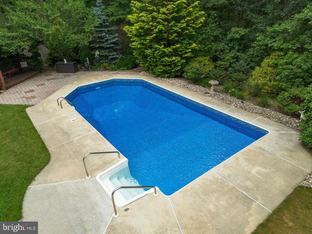 1900 Lillian Drive Williamstown, NJ 08094 - Photo 16 of 47