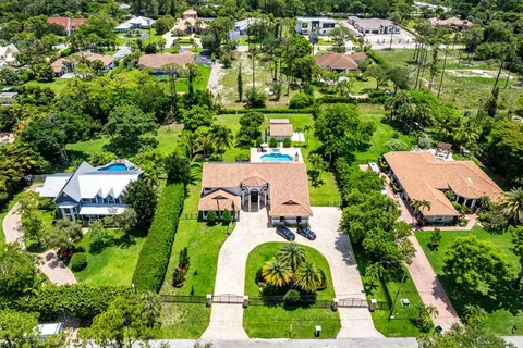 $2,599,999 | 6672 Northwest 63rd Way, Parkland, FL 33067