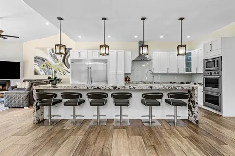 $2,599,999 | 6672 Northwest 63rd Way, Parkland, FL 33067