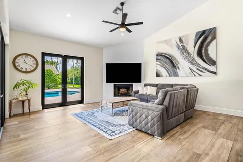 $2,599,999 | 6672 Northwest 63rd Way, Parkland, FL 33067