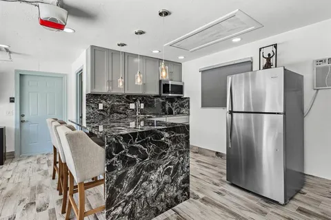 $2,599,999 | 6672 Northwest 63rd Way, Parkland, FL 33067