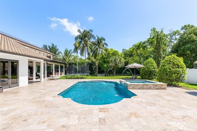 $2,599,999 | 6672 Northwest 63rd Way, Parkland, FL 33067
