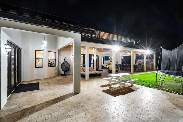 $2,599,999 | 6672 Northwest 63rd Way, Parkland, FL 33067