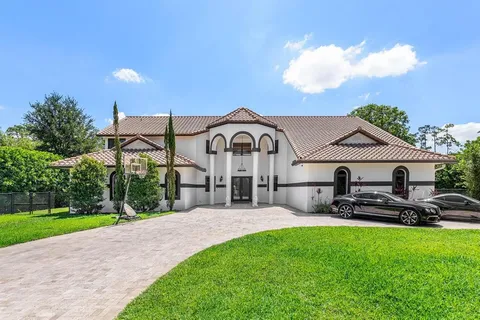 $2,599,999 | 6672 Northwest 63rd Way, Parkland, FL 33067