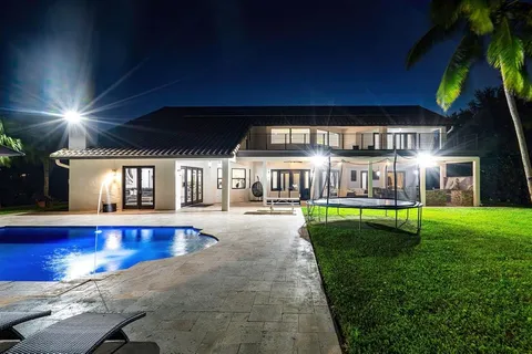 $2,599,999 | 6672 Northwest 63rd Way, Parkland, FL 33067