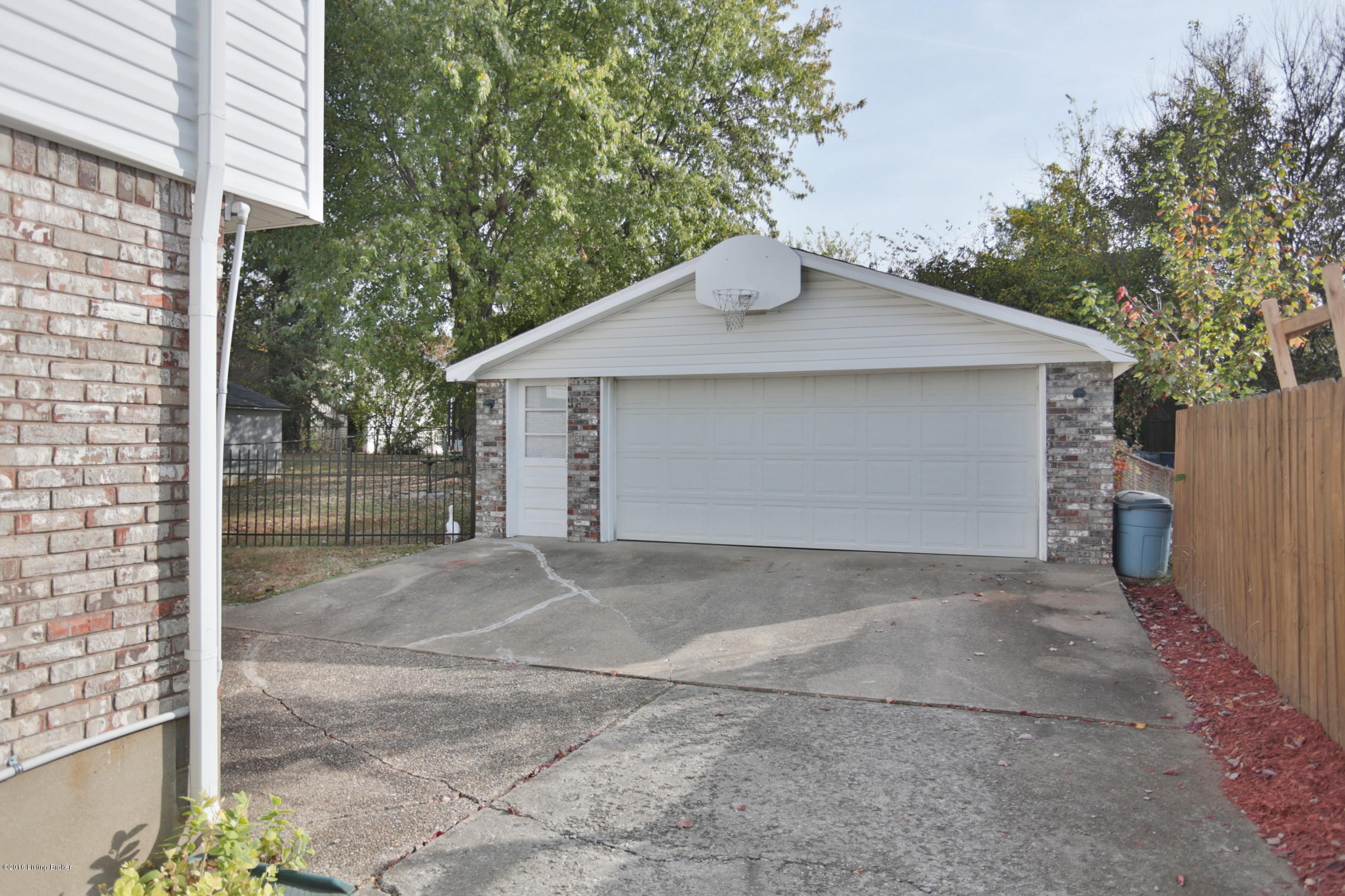 3809 Modesto Road Louisville, KY 40299 - Photo 8 of 43 8