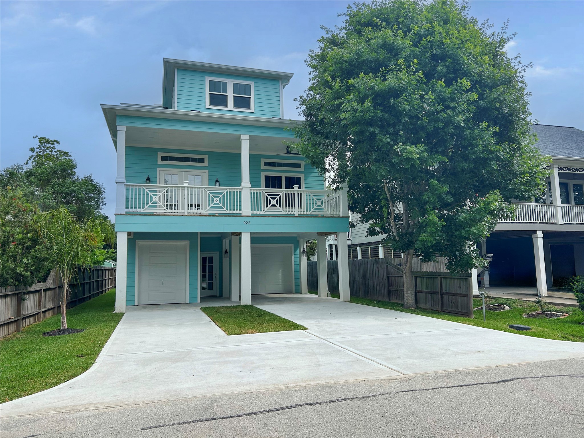 922 Elm Road Clear Lake Shores, TX 77565 - Photo 1 of 22