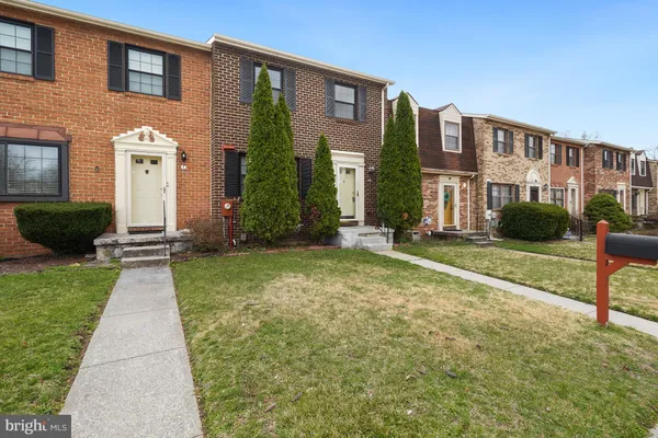 $2,800 | 3 Brucester Bridge Court, Catonsville, MD 21228