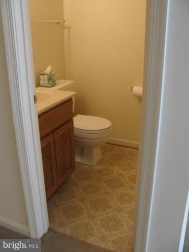 4509 4th Road North Arlington, VA 22203 - Photo 14 of 30 Half Bath 2